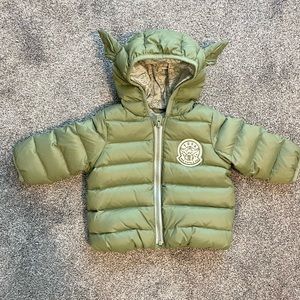 Baby Gap baby Yoda puffer jacket
